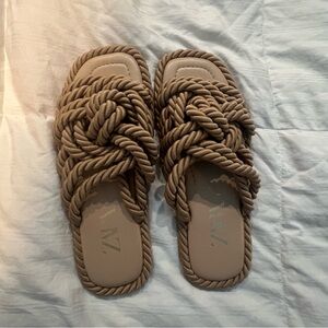 Zara Low Heeled Knotted Sandals